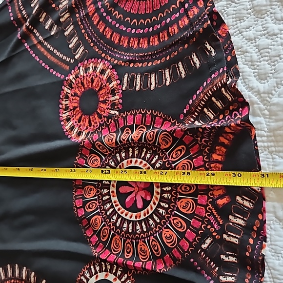 Beautiful Tunic - Picture 5 of 6